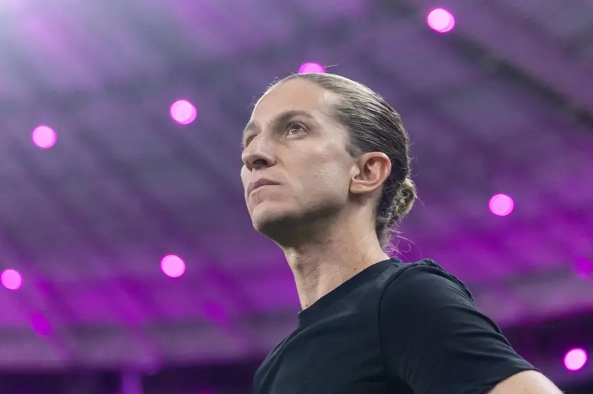 Flamengo desembarca em Belo Horizonte em busca da classificação histórica contra o Atlético-MG